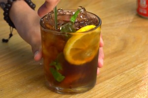 Cocktail vitamin sáng mắt: Pha chế đơn giản tại nhà