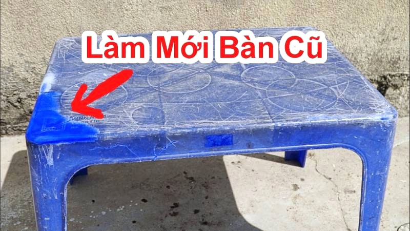 Tân trang bàn ghế nhựa cũ.