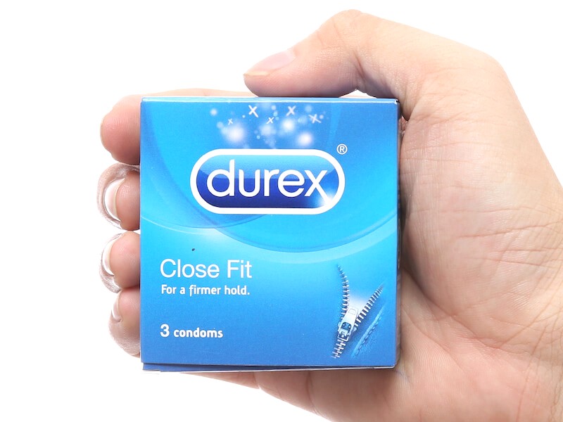 Durex Close Fit