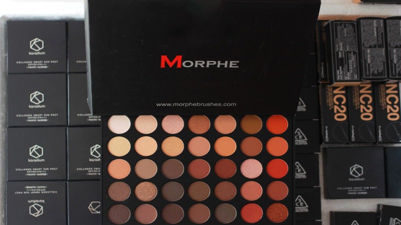 Bảng phấn mắt Morphe Matte