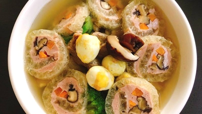 Món canh bóng thả ngày Tết