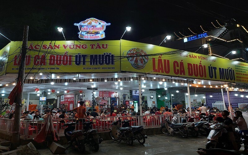 Quán Út Mười