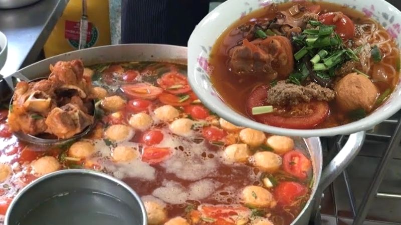 Bún riêu Nguyễn Cảnh Chân