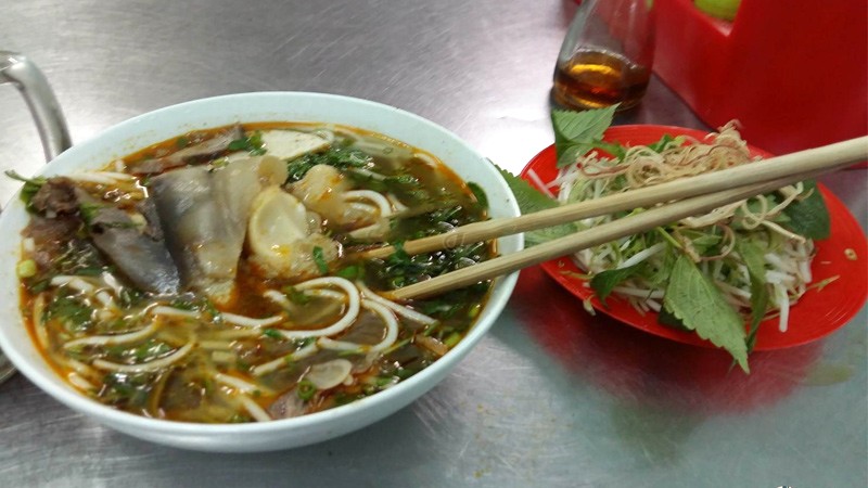 Bún Bò Huế - Lam Sơn