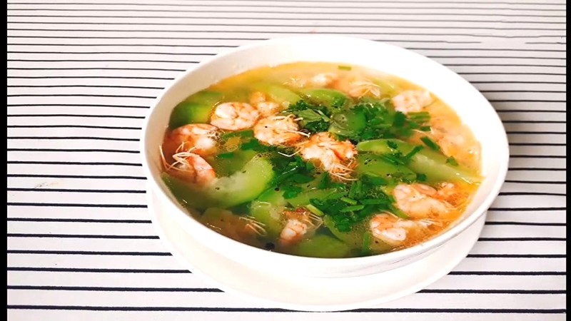 Canh mướp nấu tôm