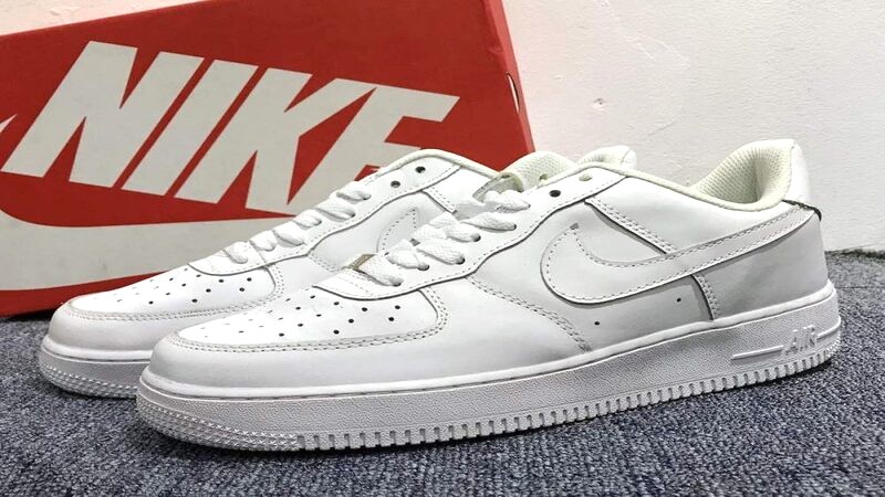 Giày thể thao Nike Air Force 1