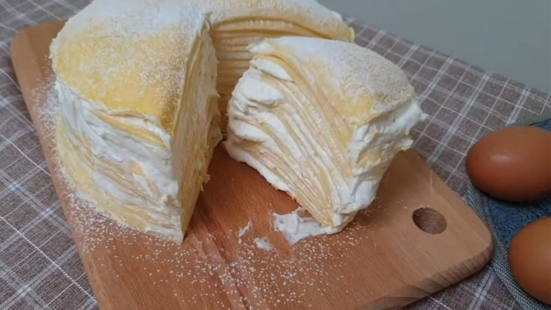 Bánh crepe thơm lừng mùi sầu riêng