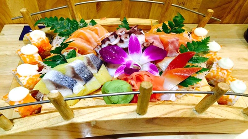 Món sushi cực hấp dẫn tại Sushi 79