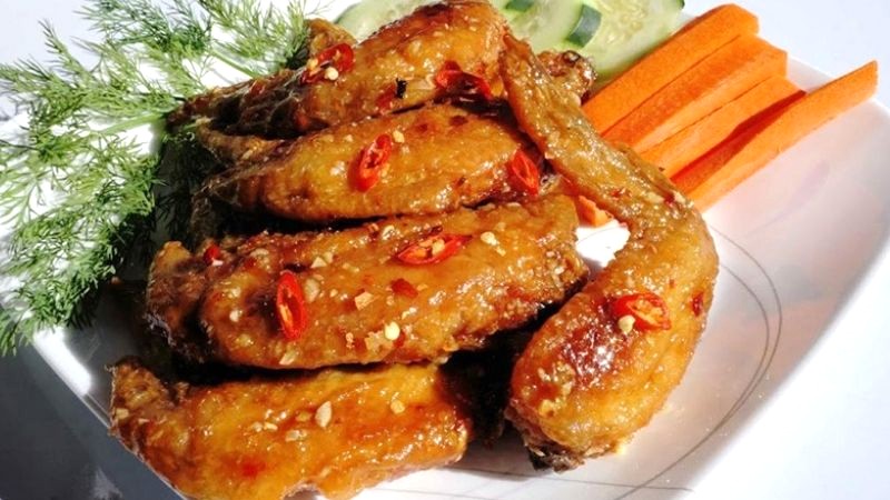 Cánh gà chiên giòn nước mắm