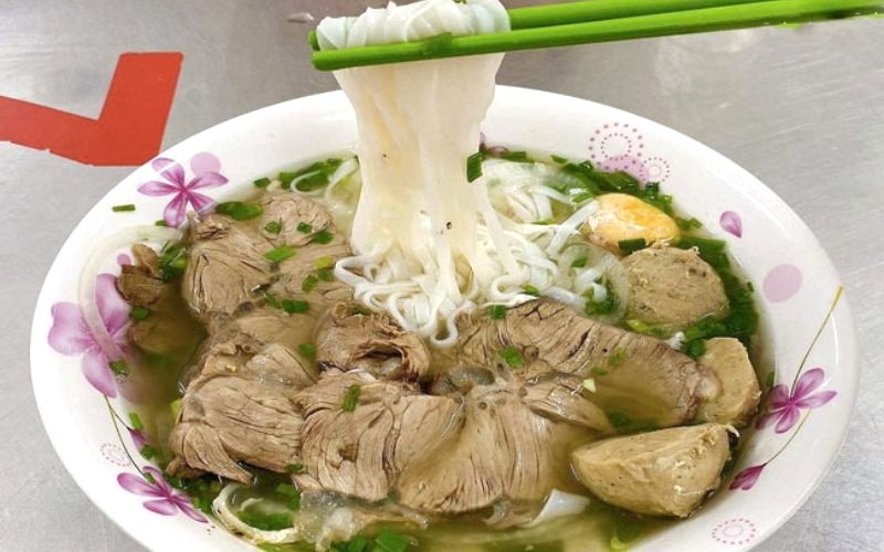 Phở Xuân Mai