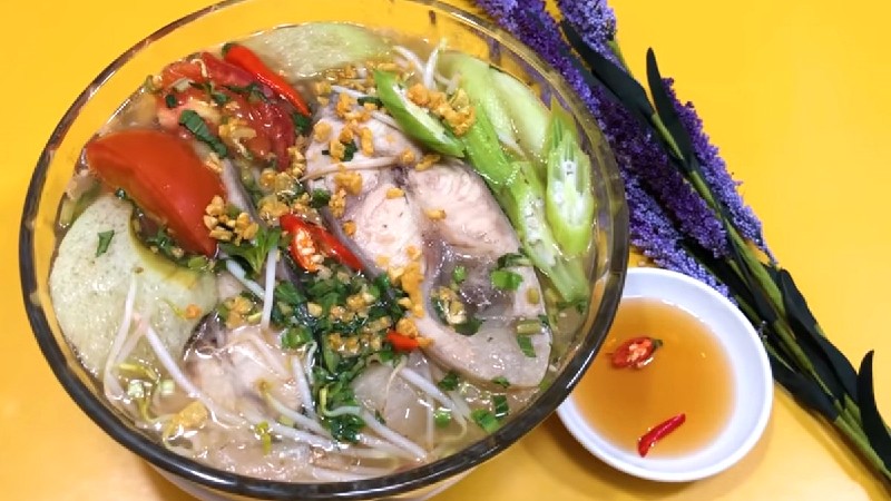 Canh chua cá hú miền Tây