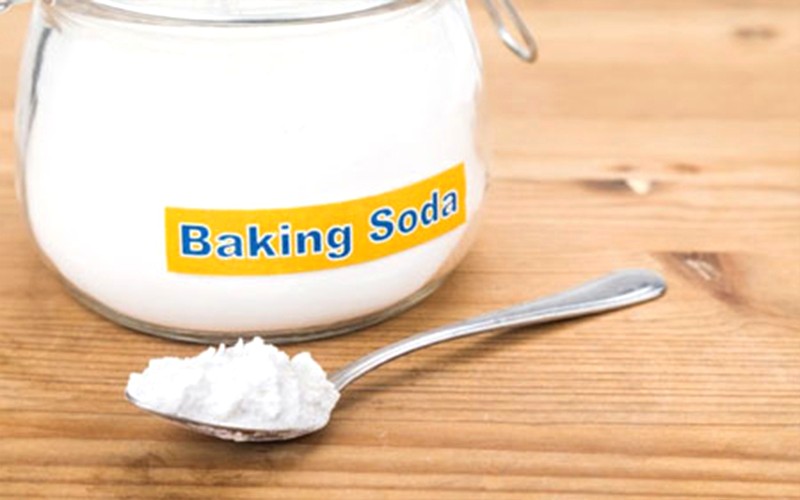 Dùng baking soda