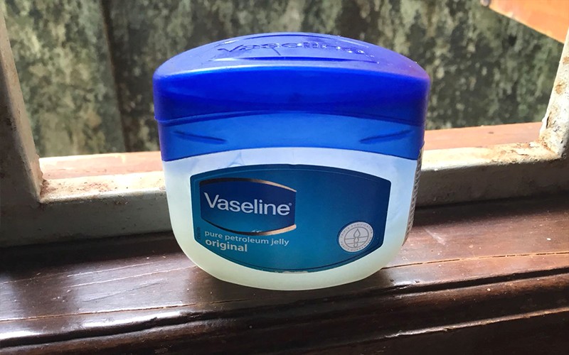 Sử dụng Vaseline hiệu quả: Lưu ý gì?