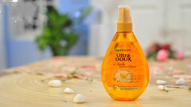 Dầu gội Garnier Argan Botanic Therapy Ultra Doux