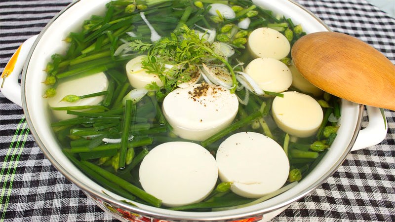 Canh hẹ đậu hũ non