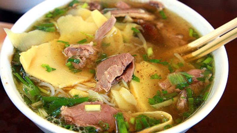 Quán Nhi: Bún, Miến, Bánh Đa Cá HP