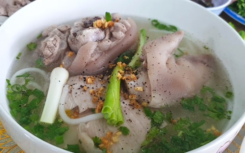 Cách nấu món bánh canh Trảng Bàng