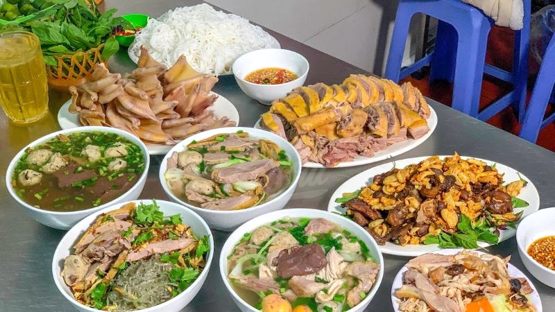 Quán bún, miến ngan cô Hiền