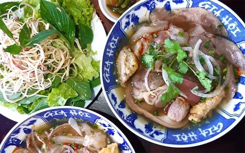 Bún bò huế Gia Hội - Lữ Gia