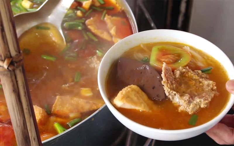 Bún riêu Bến Thành