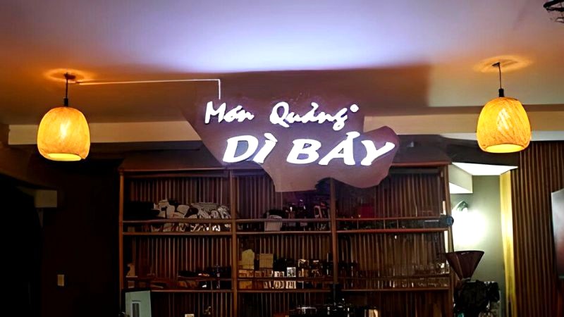 Món Quảng Dì Bảy