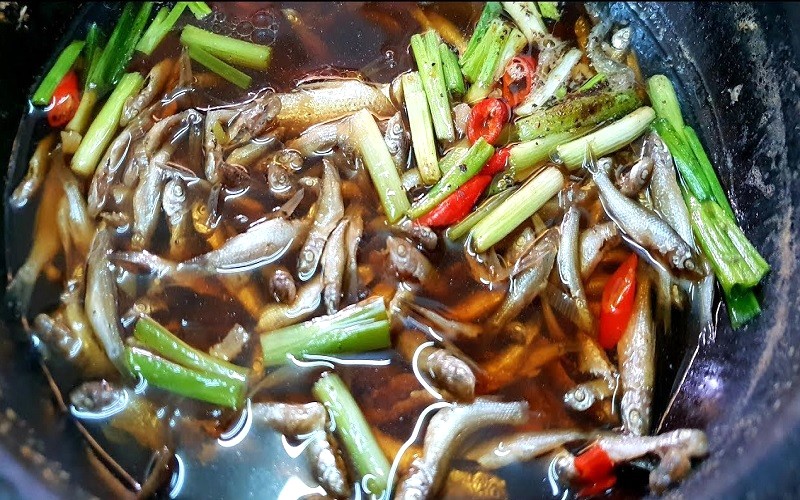 Cá linh kho lạt