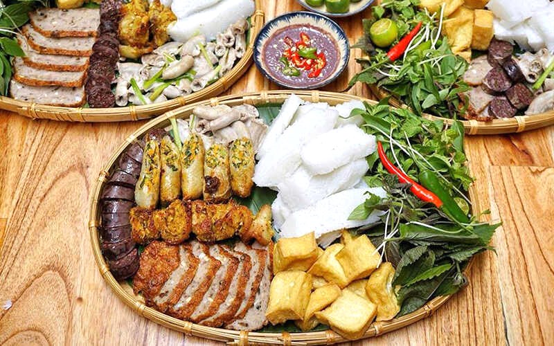 Món ngon Hà Nội: Bún đậu mắm tôm.