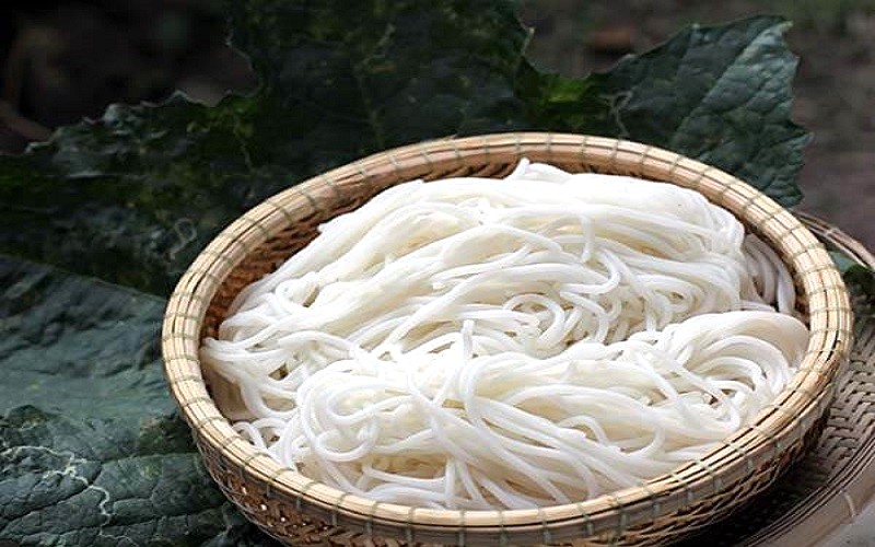 Bún tươi (100g): 110 calo