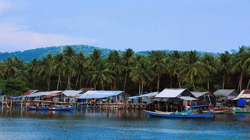 Khám phá làng chài Rạch Vẹm