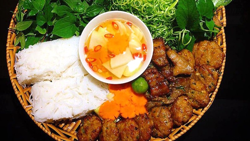 Bún chả thơm ngon đúng vị Hà Nội