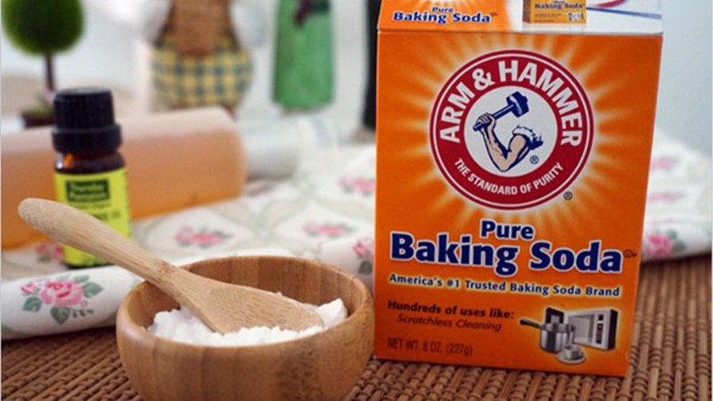 Baking soda khử mùi, chống ẩm mốc.