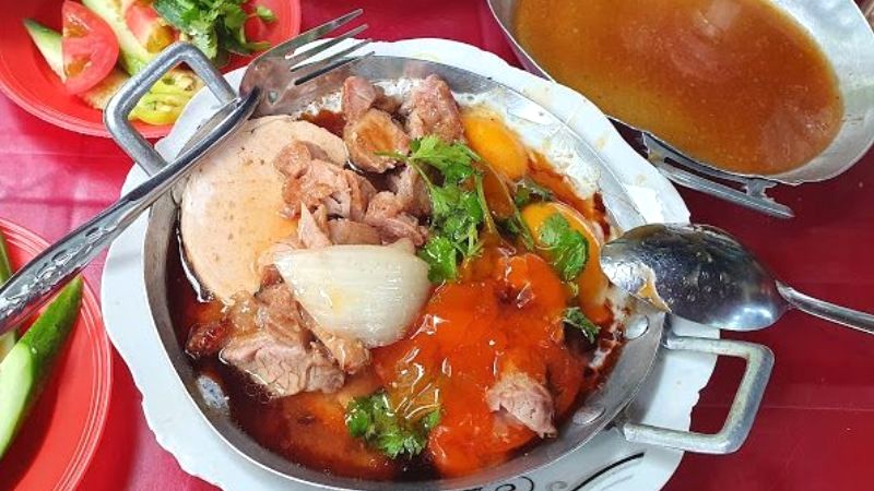 Ốp La Sườn Chảo Lãnh Binh Thăng