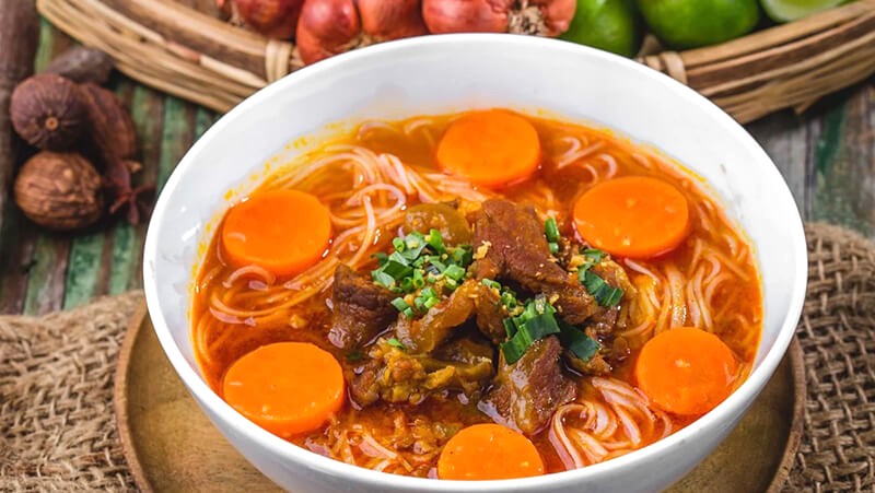 Hủ tiếu bò kho