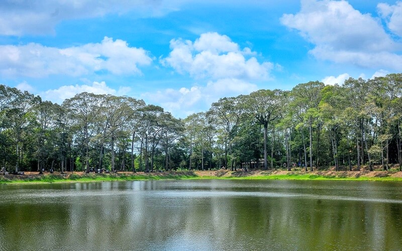 Ao Bà Om Trà Vinh: Nét đẹp thu hút.