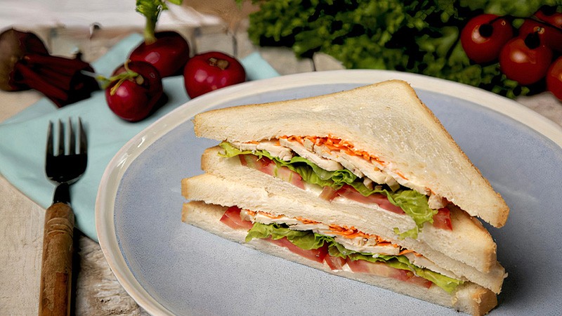 Sandwich gà