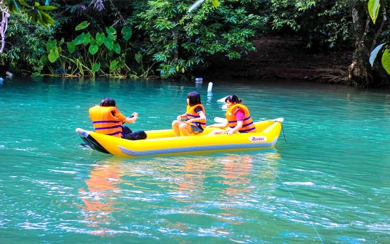 Chèo thuyền Kayak