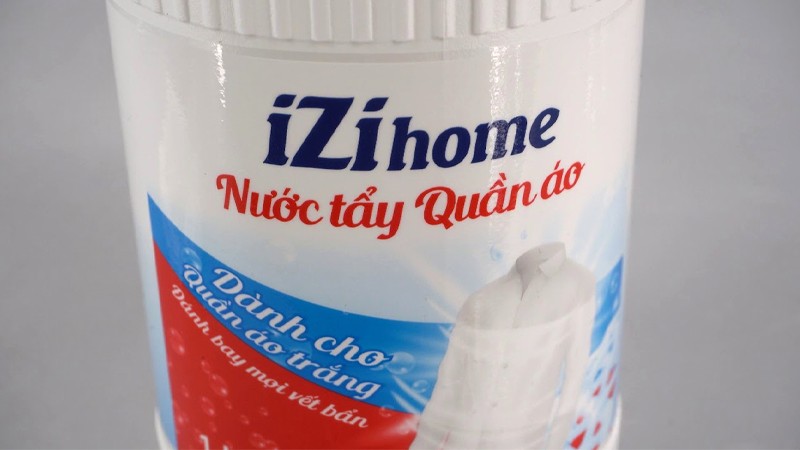 Nước tẩy quần áo IZI HOME