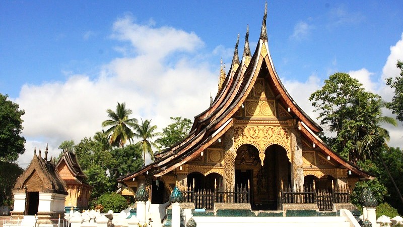 Luang Prabang vào xuân từ tháng 2 đến tháng 4.