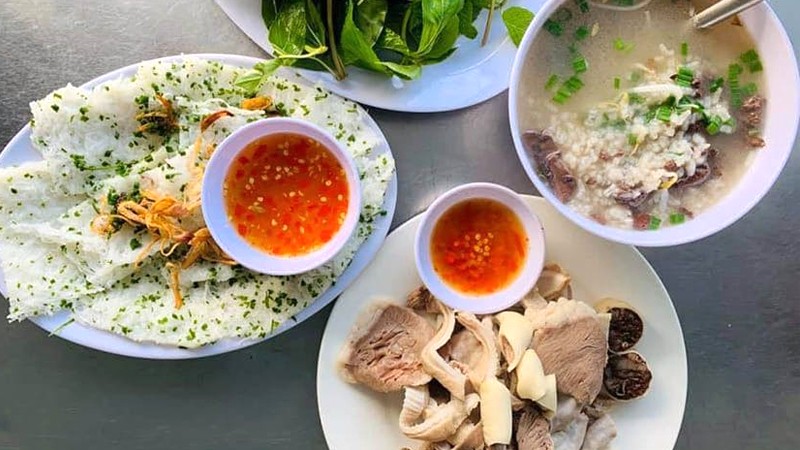 Bánh hỏi cháo lòng