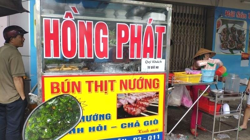 Bún thịt nướng Hồng Phát