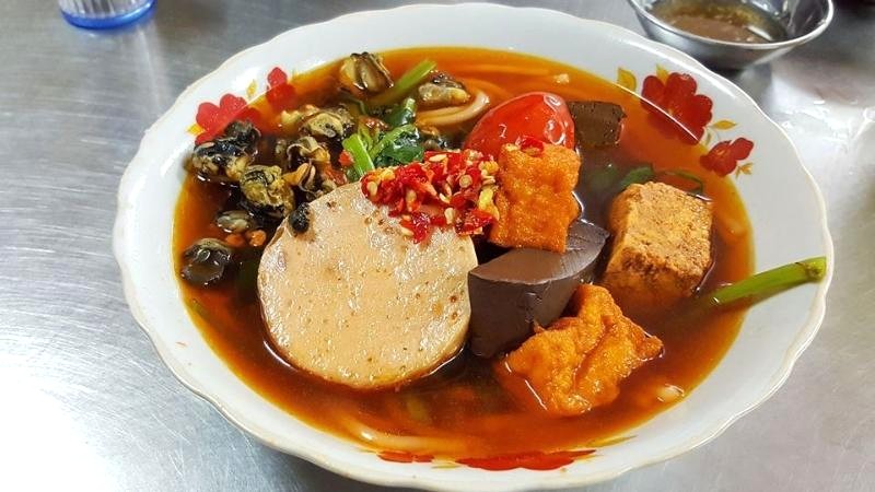 Bún riêu Thanh Trúc - Lạc Long Quân