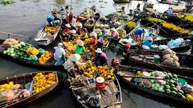 Chợ nổi Cái Bè - nét độc đáo Tiền Giang.