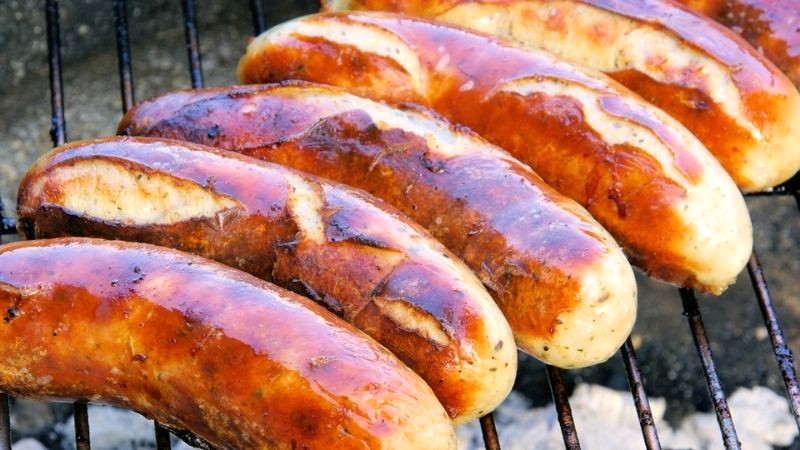 Salami Bratwurst của Đức