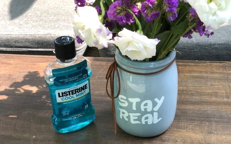 Listerine: Giữ hoa tươi lâu hơn.