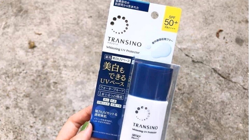 Kem chống nắng Transino Whitening SPF35 PA+++