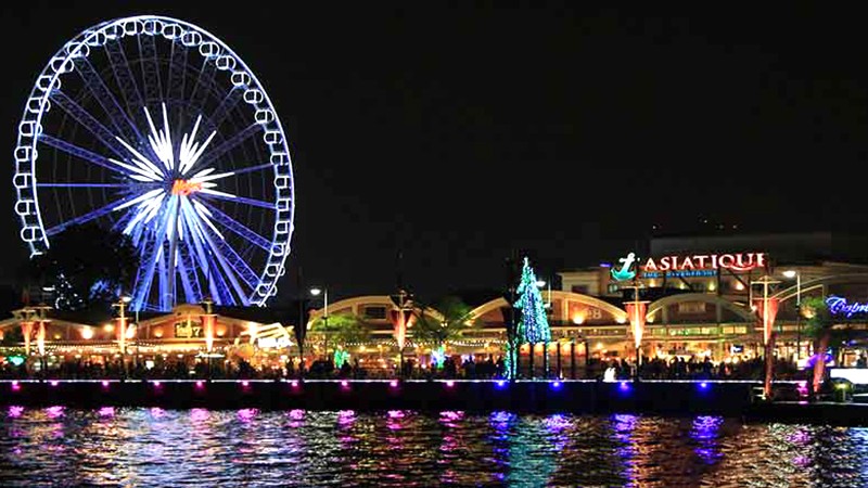 Asiatique The Riverfront