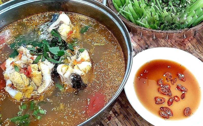 Lẩu cá lóc chua cay đậm đà