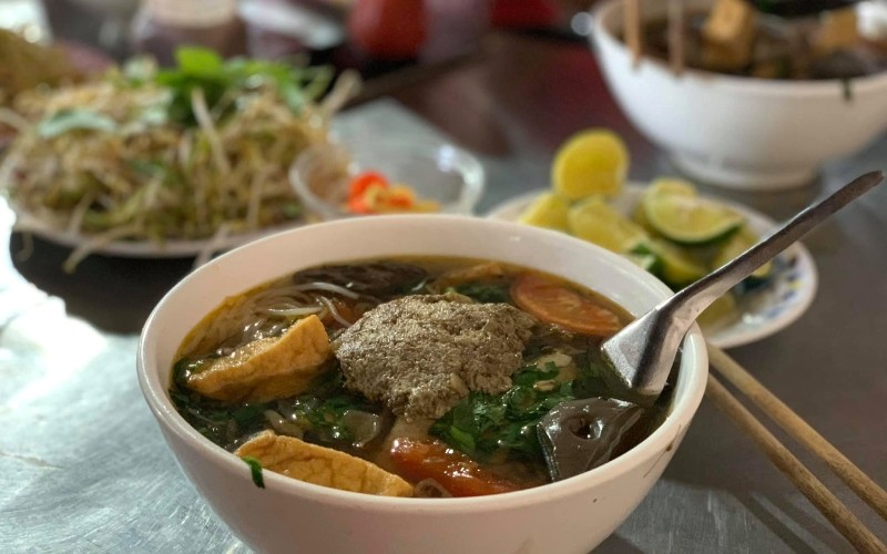 Bún riêu Hai Khiêm