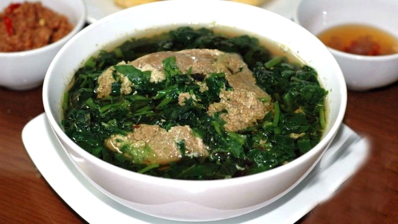 Canh cua mồng tơi