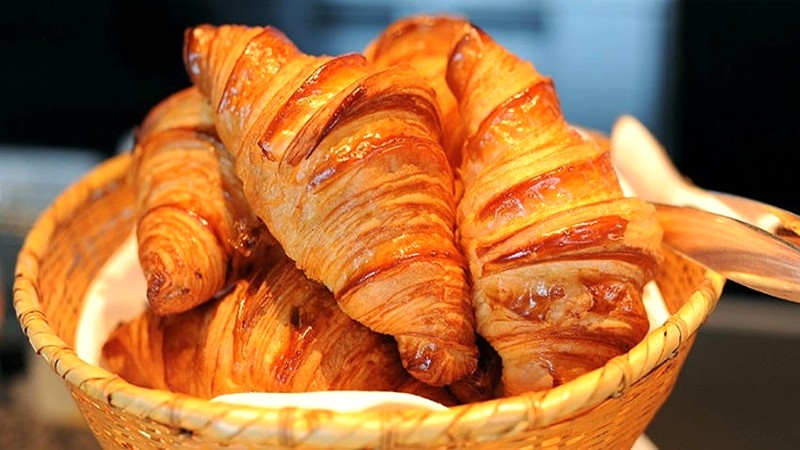 Bánh sừng bò (bánh croissant)